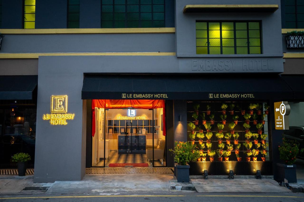 Le Embassy Hotel George Town