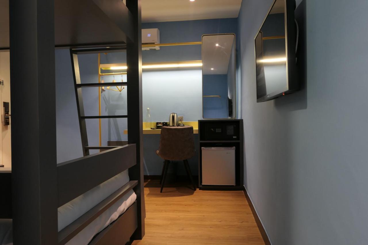 Le Embassy 3* George Town